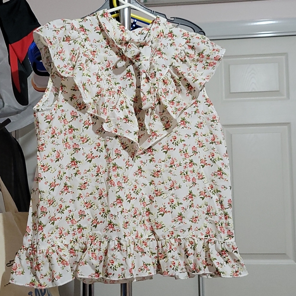 Blouse is from Japan. Worn twice, fits size s-m
